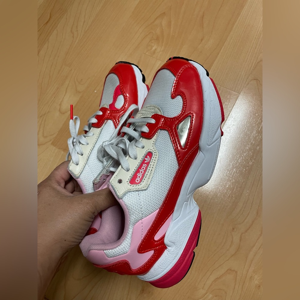adidas Valentine’s edition Womens Falcon  Sneakers Shoes - White and red size 7